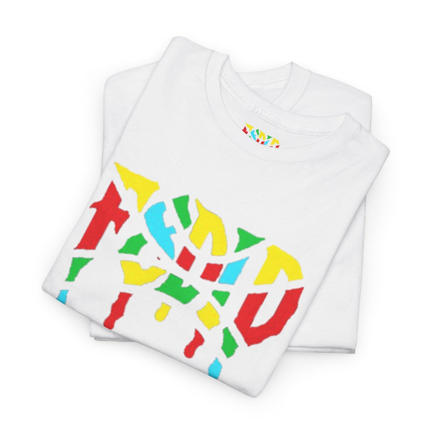 Curves of Confidence Tee