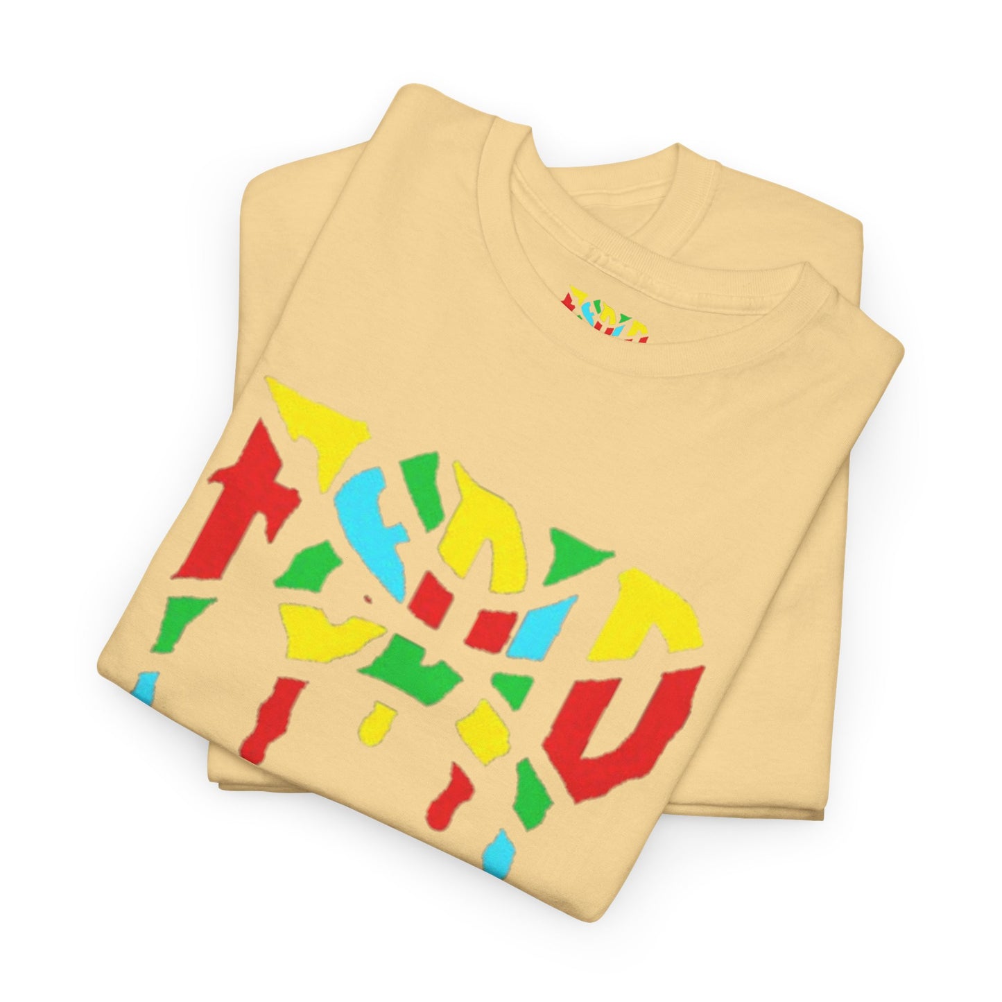 Curves of Confidence Tee