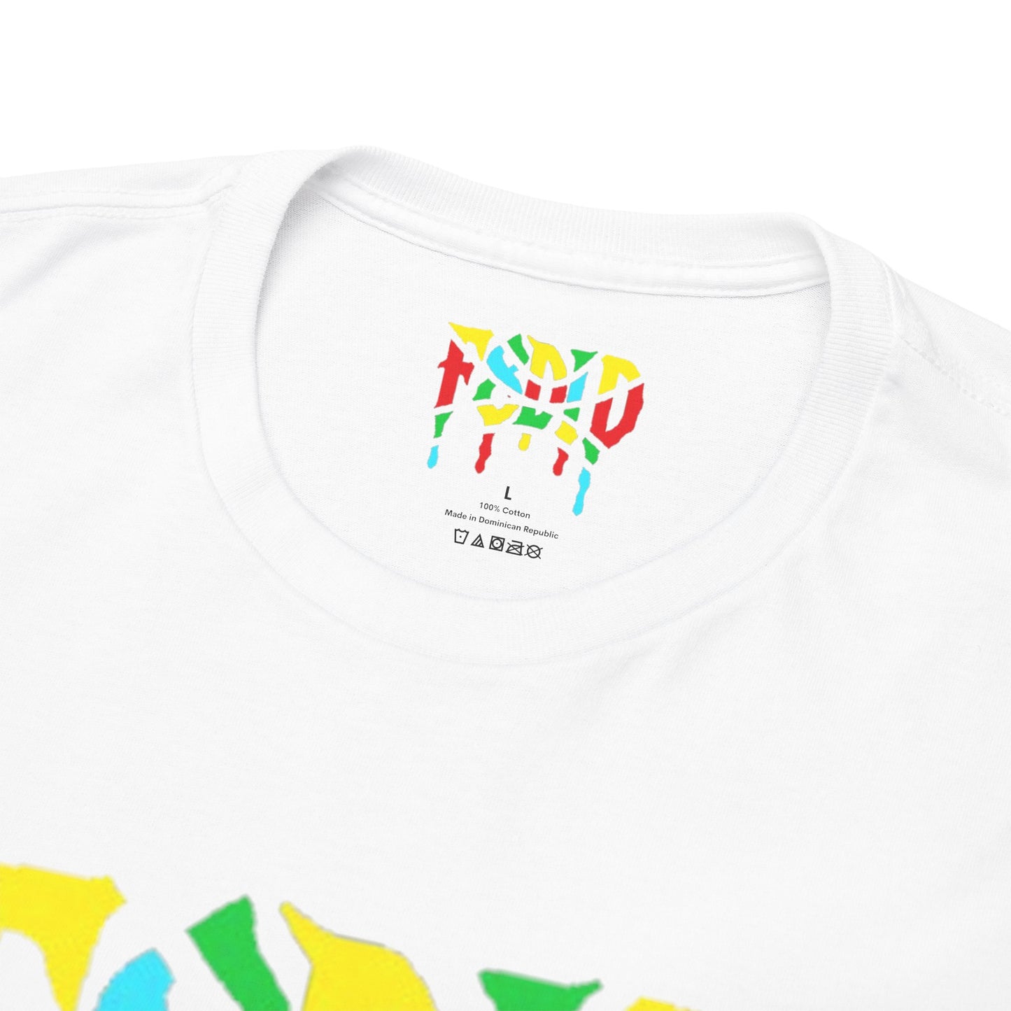 Curves of Confidence Tee